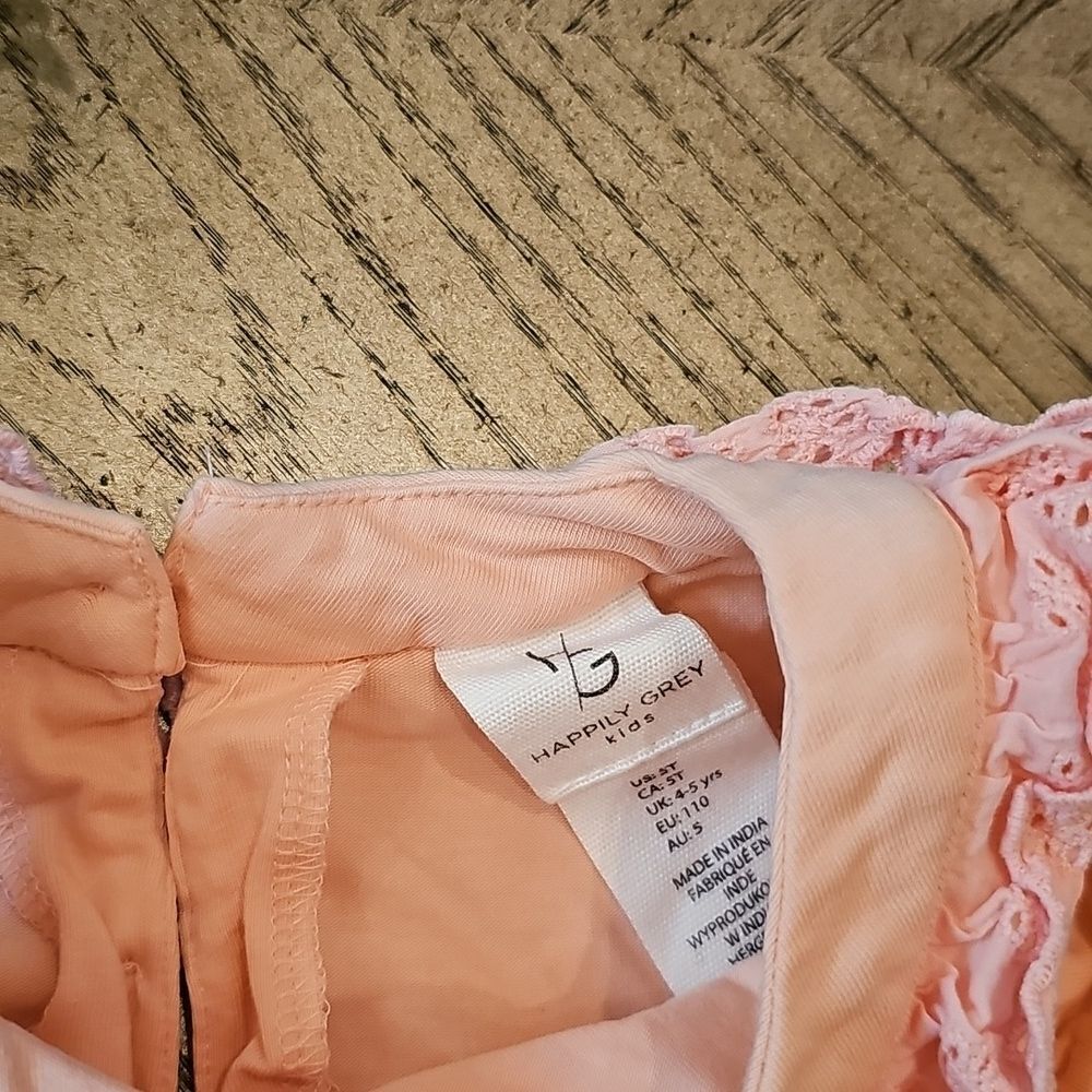 Pink Ruffled Kids Top Size 5T - Picture 3 of 7
